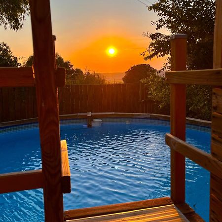 Fee4Me Cabin With Pool And Garden ซานมาร์ตินเดลาเวกา ภายนอก รูปภาพ