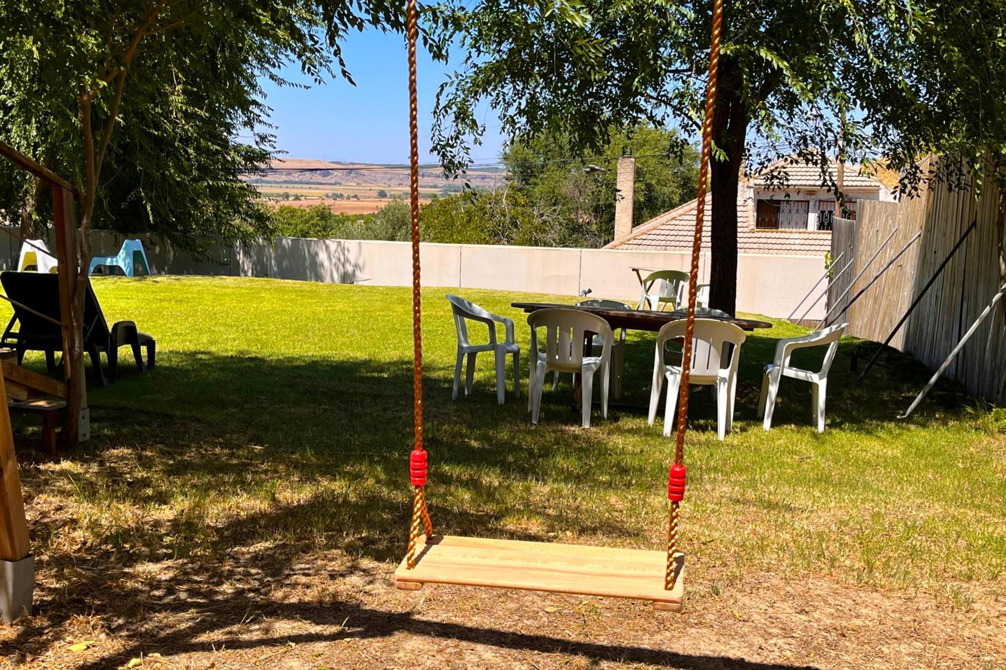 Fee4Me Cabin With Pool And Garden ซานมาร์ตินเดลาเวกา ภายนอก รูปภาพ